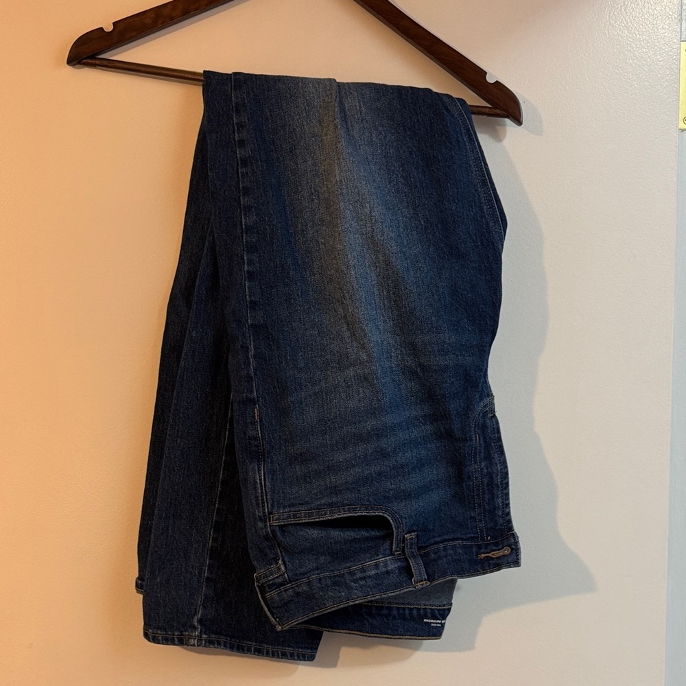 Old Navy Dark Blue Mid-rise Wow Boyfriend Jeans